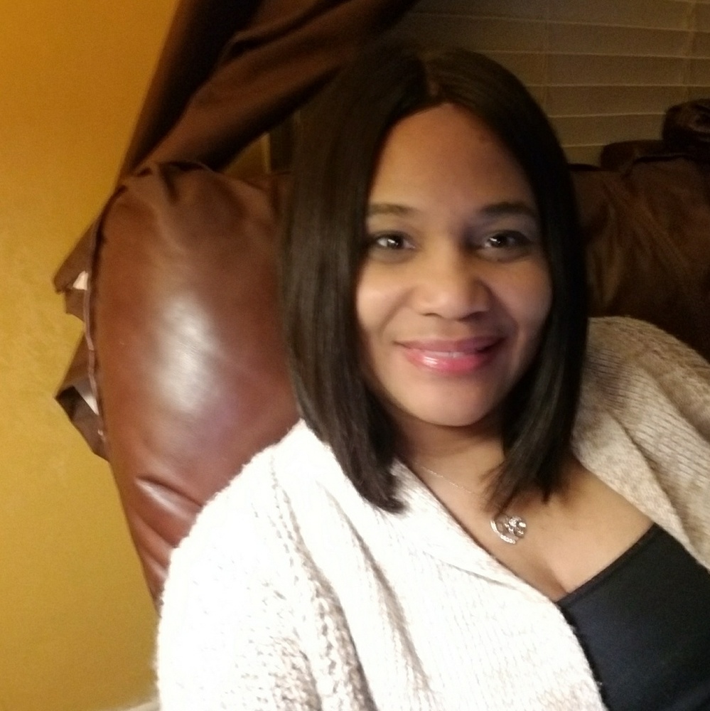 Meet your Posher, Danea